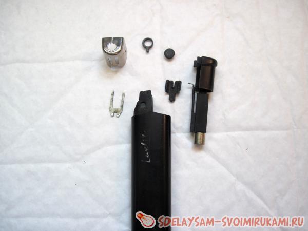 разбираем зажигалку