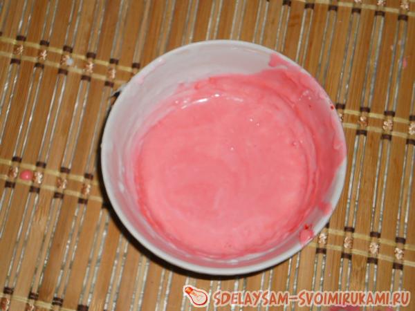 окрашиваем косметическим красителем