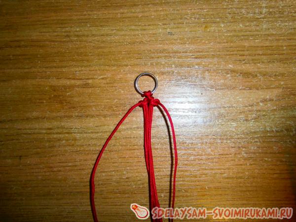 был заполнен узором