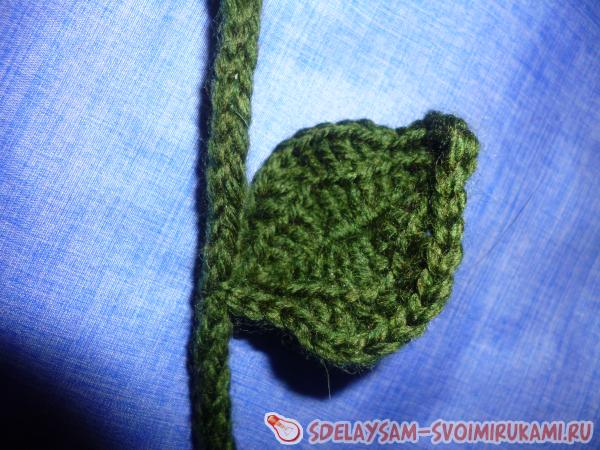 пришиваются листья