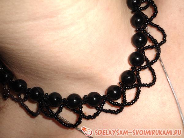 Ажурное ожерелье