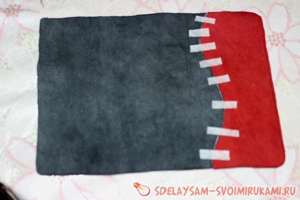 Намечаем по всем контурам обложки места