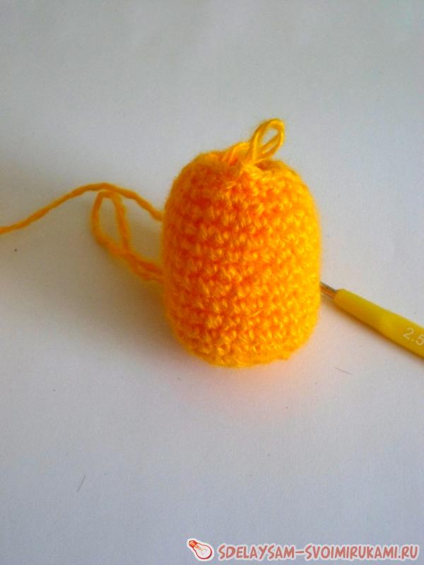 Пасхальная курочка с яйцами