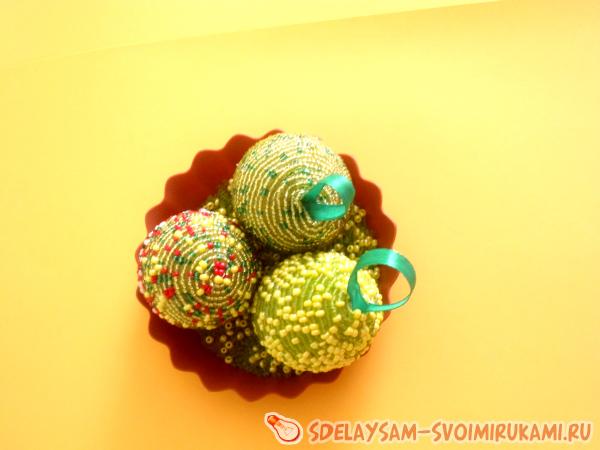 Бисерное яйцо