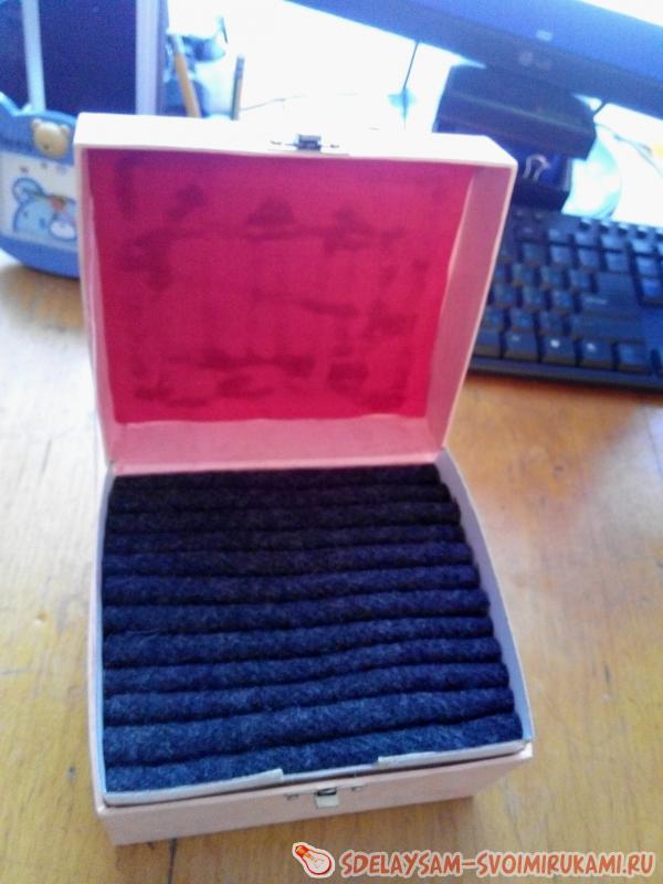 пополам и создайте гармошку