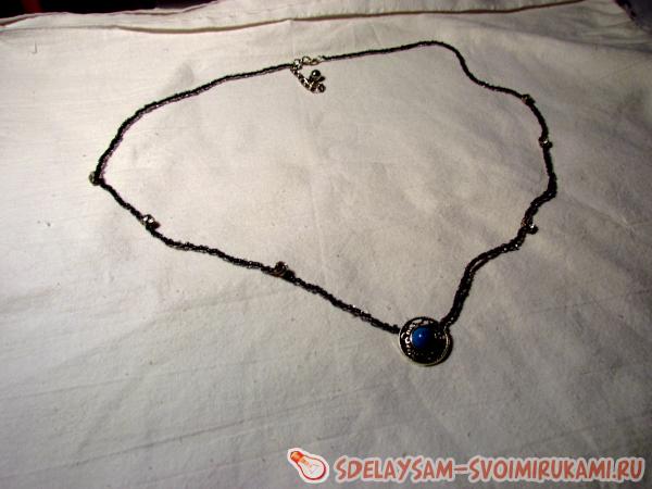 надеваем на леску страз на основе