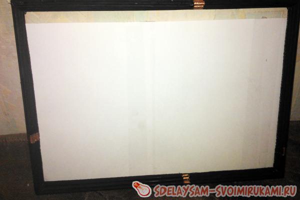 Рама из газетных трубочек