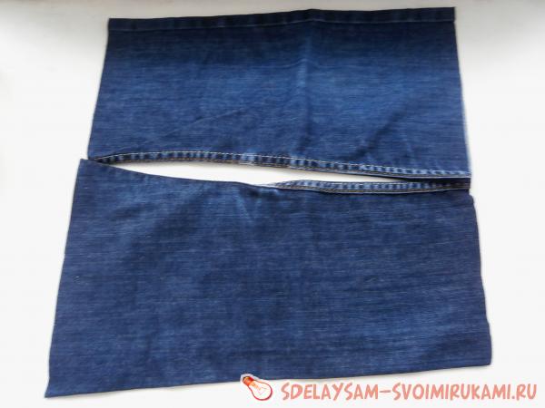 джинсов два куска