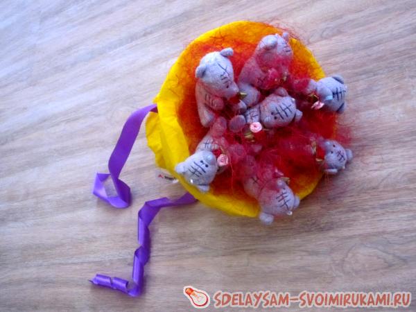 Милый букетик из мягких игрушек