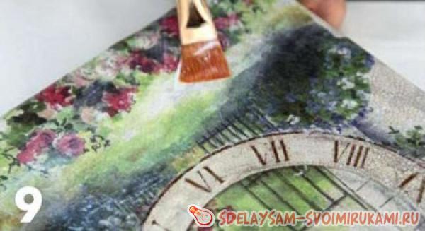 Декупаж настенных часов