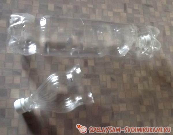 Разрезаем пластиковую