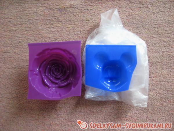 Тщательно протираем