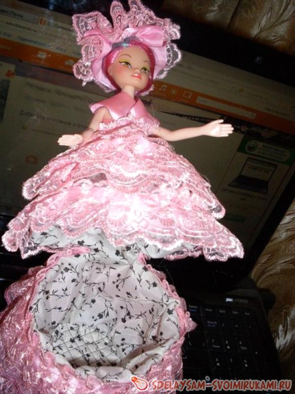 Шкатулка кукла