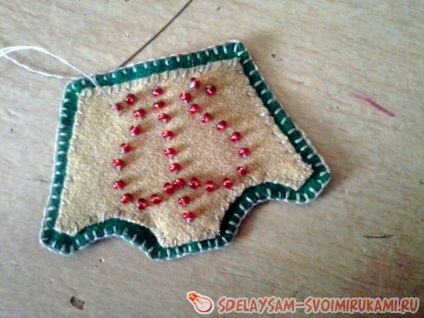 брелок в якутском стиле