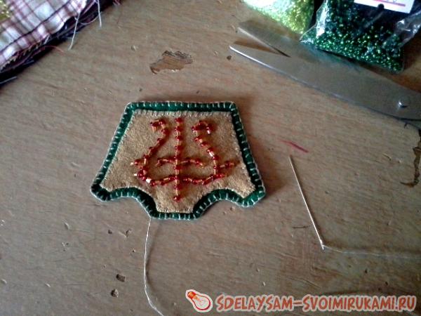 брелок в якутском стиле