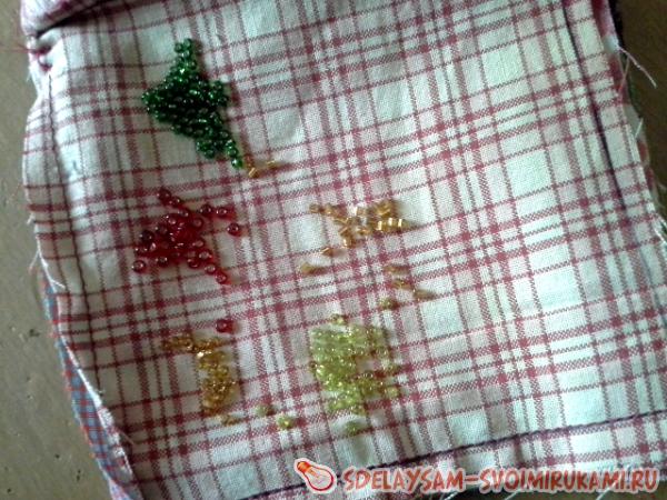 брелок в якутском стиле