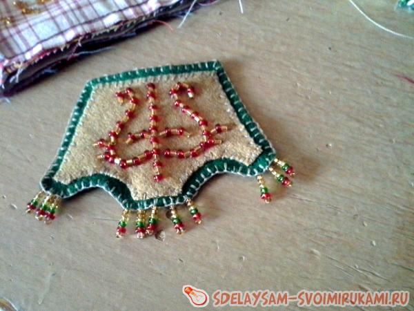 брелок в якутском стиле