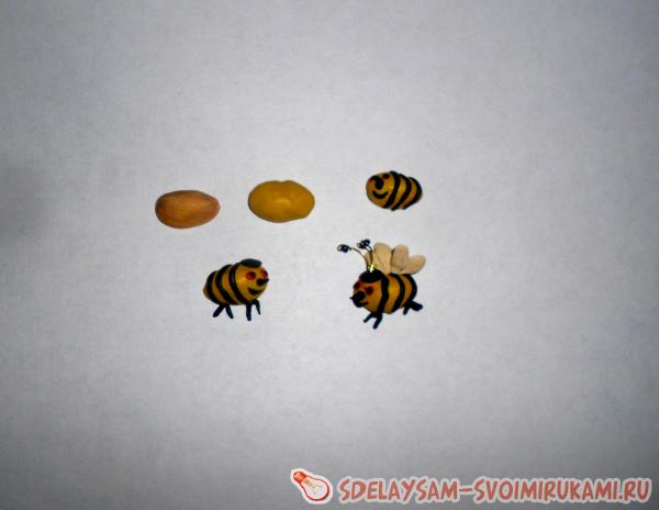 Переходим к изготовлению пчелок