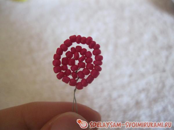 лепесточек с тремя колечками