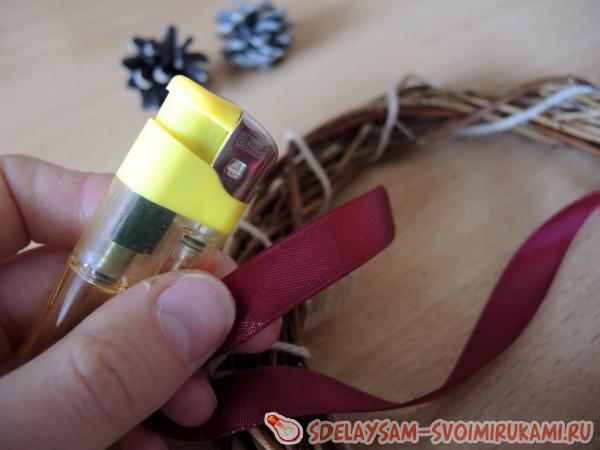 опалив один ее конец