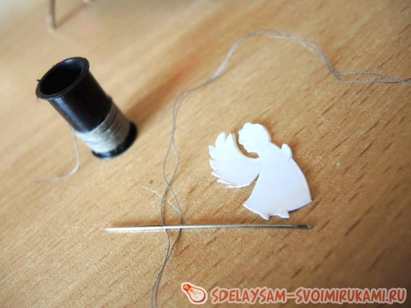 продеваем нитку