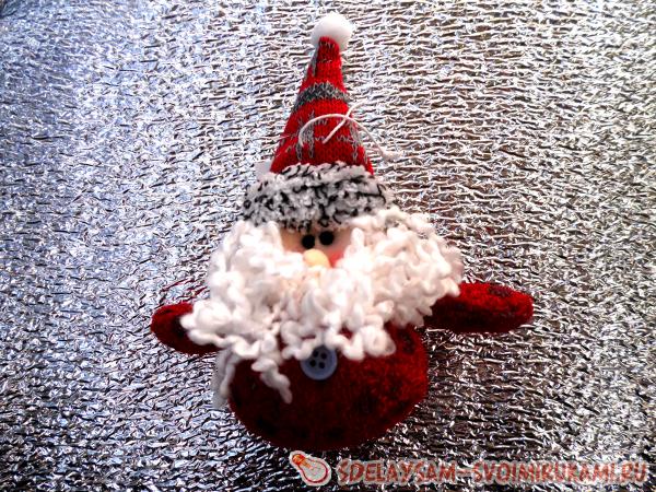 Новогодний декор своими руками