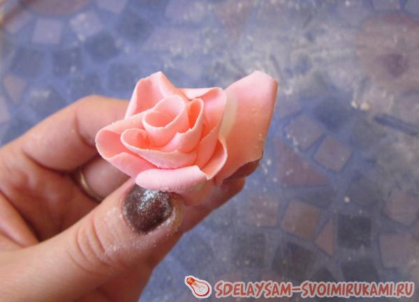 формируем розу