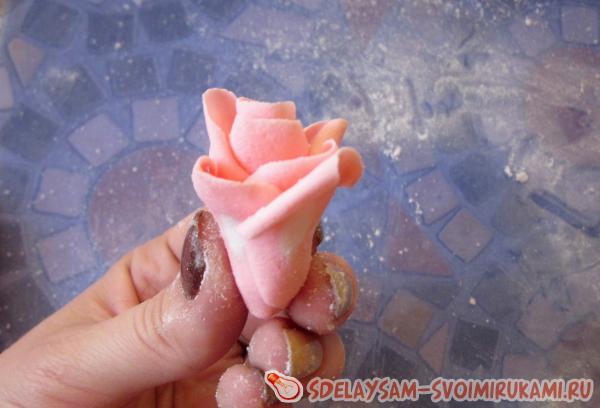 формируем розу