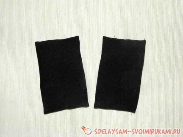 два прямоугольника черного цвета