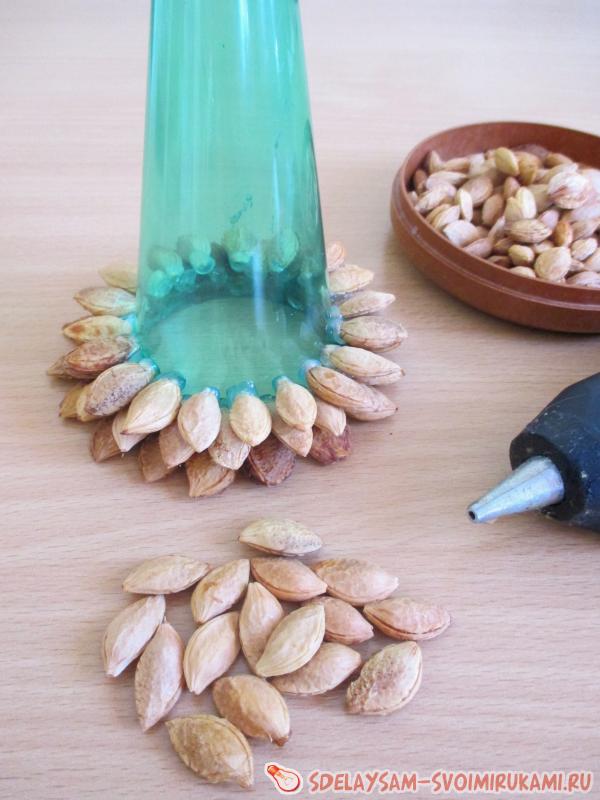 приклеиваем косточки