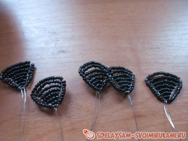 готовые лепестки из бисера