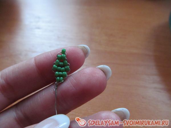 нужно сделать листья