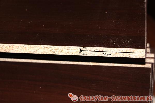 Проделываем по намеченным точкам