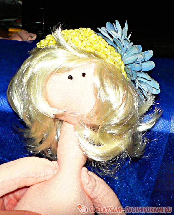 Кукла Большеножка