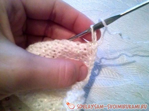 Оригинальный хомут с вышивкой