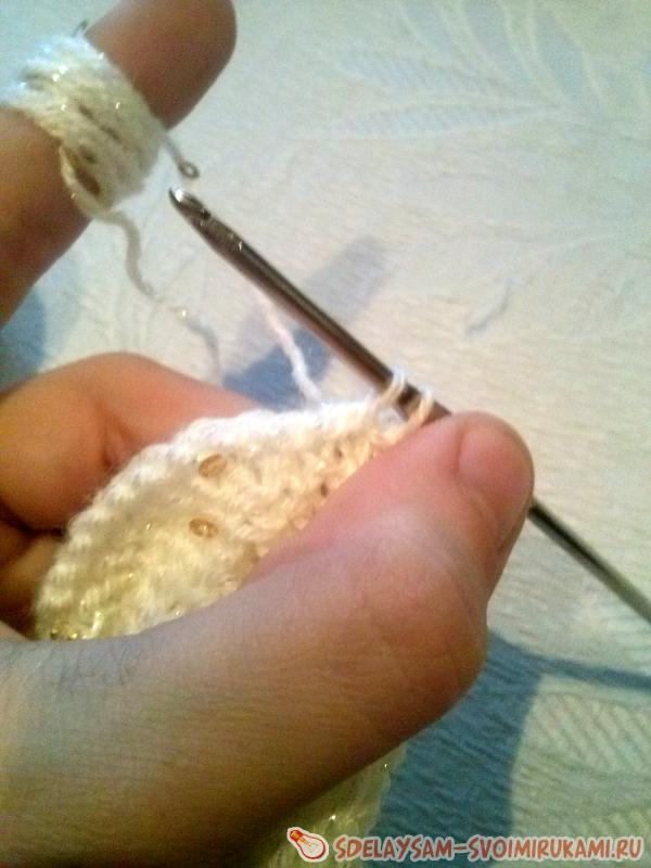 Оригинальный хомут с вышивкой