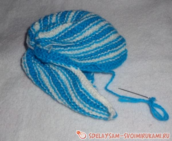 Полосатый мяч погремушка