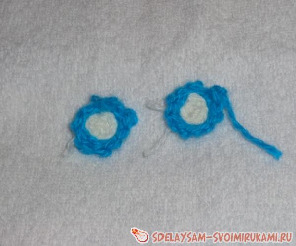 Полосатый мяч погремушка