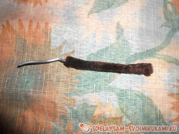 кусок проволоки