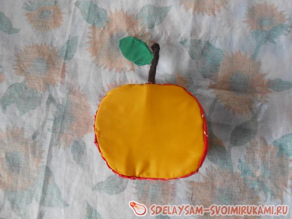 Обшиваем яблоко