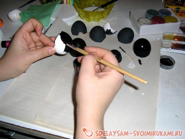 Красим в черный цвет