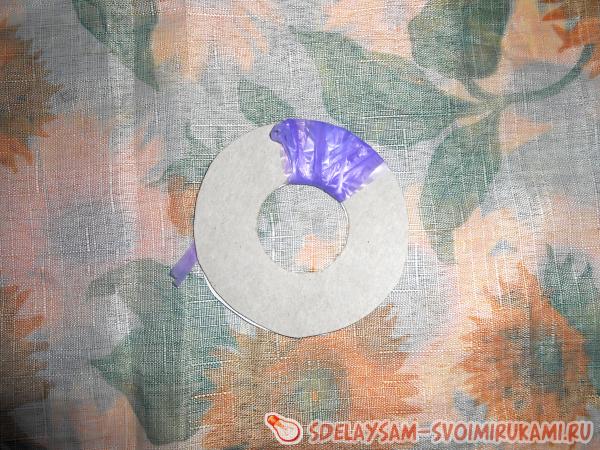 Игрушка из полиэтилена