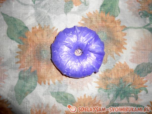 Игрушка из полиэтилена