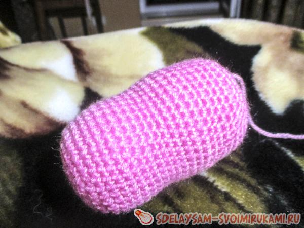 Туловище вяжется