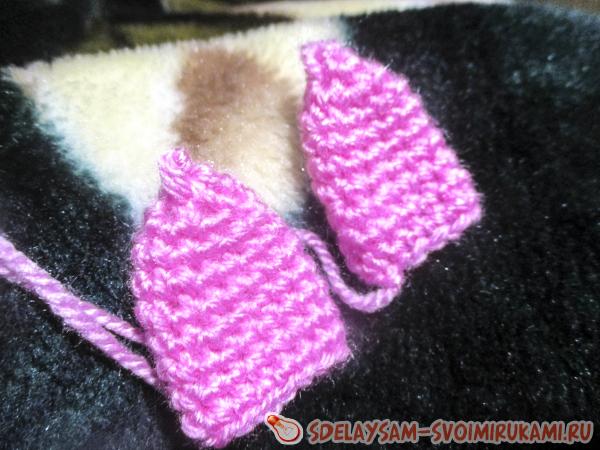 Ушки розовым цветом