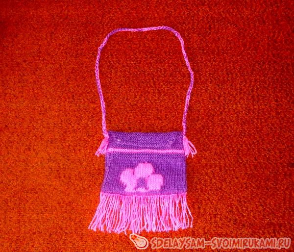 Вязаная детская сумочка