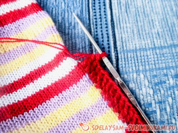 Обвязываем красной