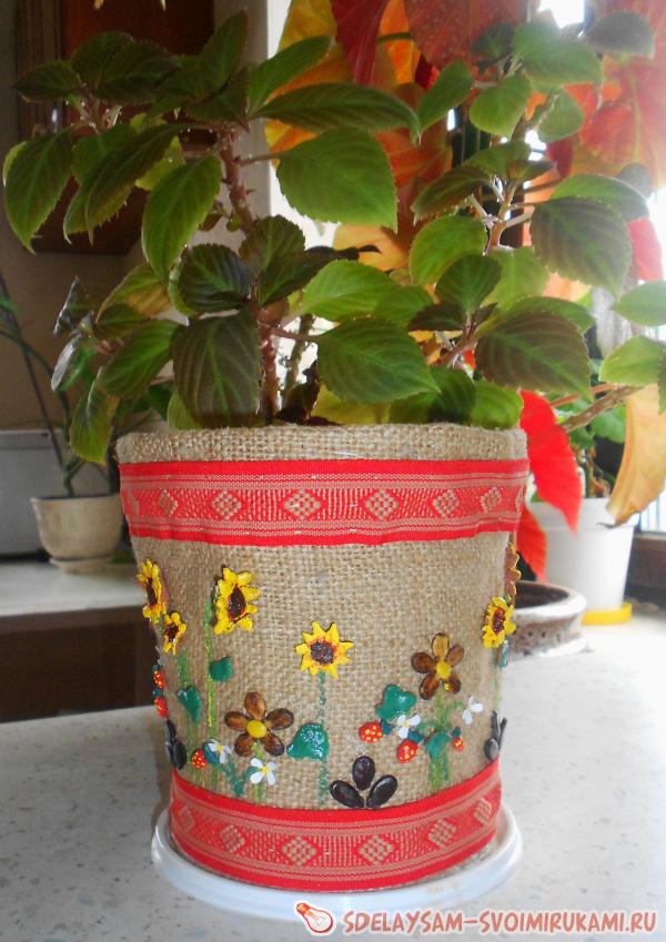 Декор цветочного горшка