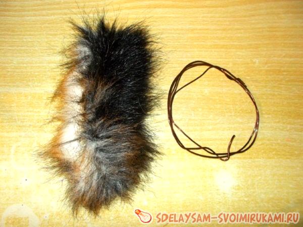 Кусок меховой ткани