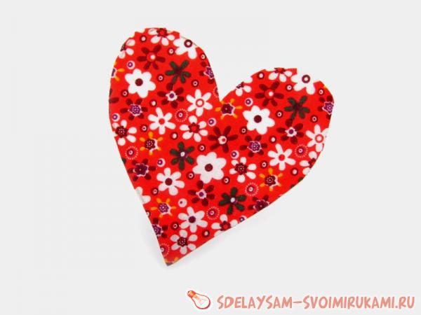 вырежьте сердце